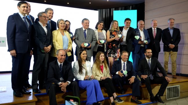 Cajas de Chile reconoció a los ganadores del Premio Nacional de Protección Social