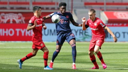   Alphonso Davies dio positivo en alcoholemia mientras conducía un Lamborghini 