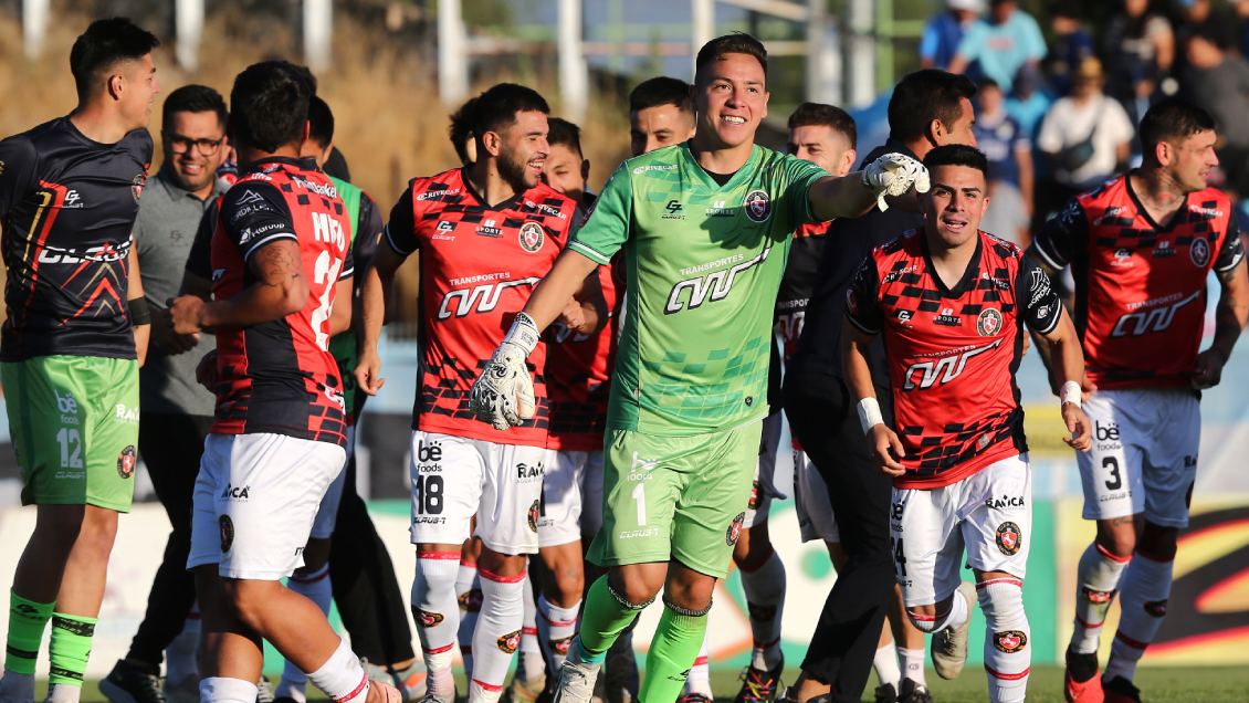 Deportes Limache fue más certero en los penales y eliminó a Magallanes en la liguilla del Ascenso