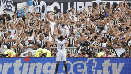   [VIDEO] Botafogo tomó la delantera con 10 jugadores ante Atlético Mineiro 