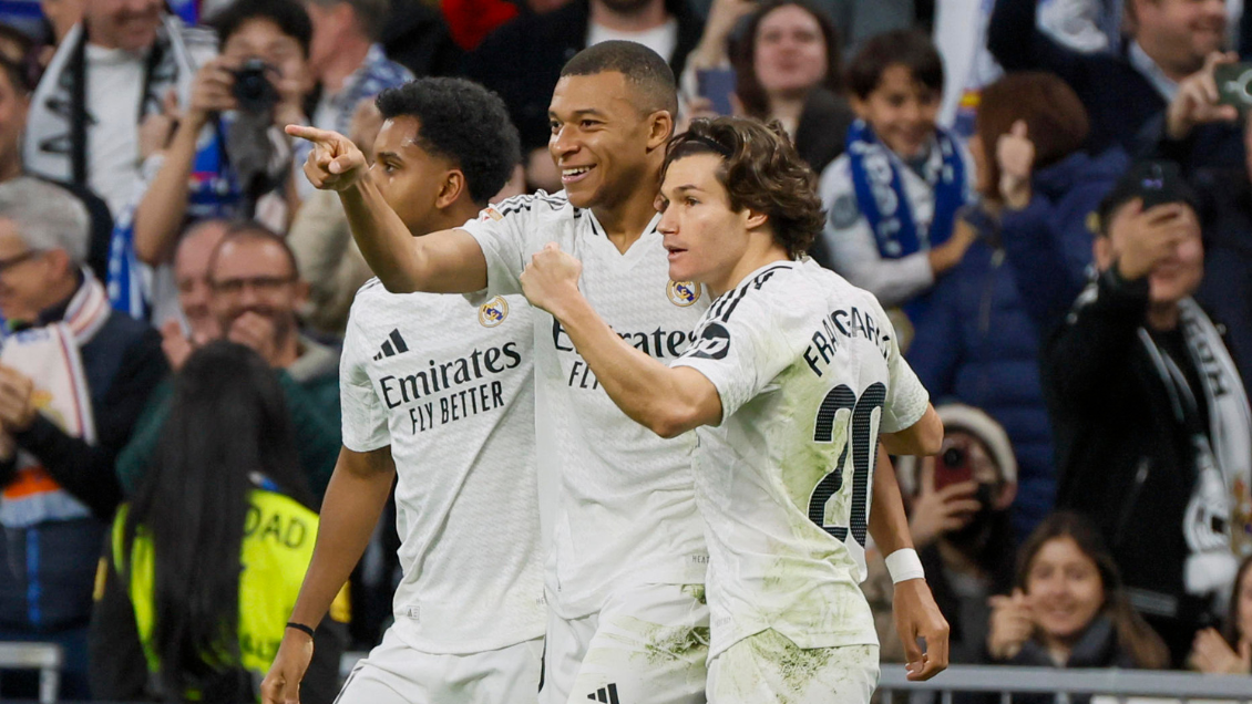 Real Madrid amenaza el liderato de FC Barcelona gracias a Bellingham y Mbappé