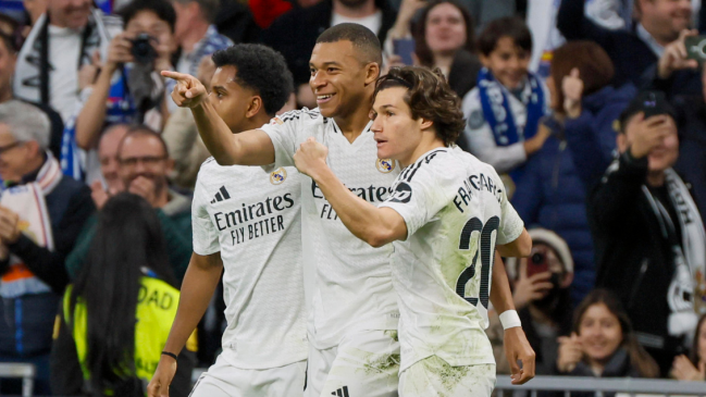 Real Madrid amenaza el liderato de FC Barcelona gracias a Bellingham y Mbappé