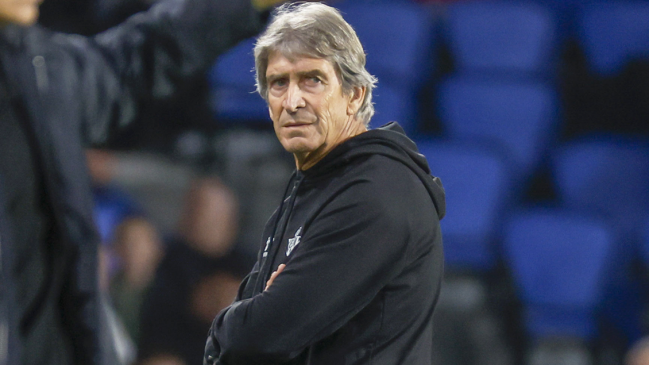 Pellegrini criticó el arbitraje en la derrota de Betis: Cayó en la simulación