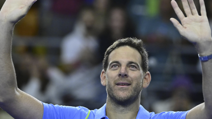   Juan Martín Del Potro recibió su último homenaje en una exhibición con Novak Djokovic 