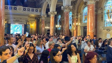   Arzobispo Chomali bendijo a estudiantes que rendirán la PAES 