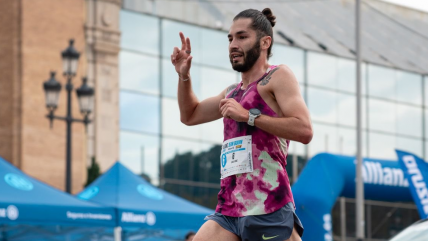   Chileno Carlos Díaz obtuvo el bronce en la carrera Jean Bouin de Barcelona 