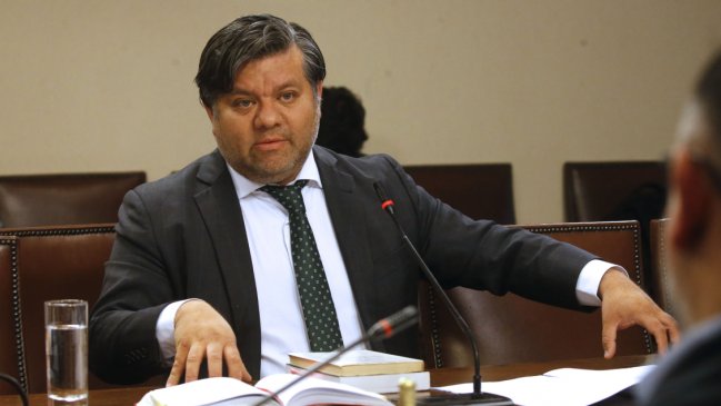 Caso Hermosilla: Incautan teléfono de abogado querellante del PS por filtraciones