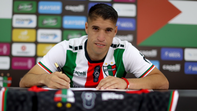 Palestino oficializó el fichaje del delantero Gonzalo Tapia