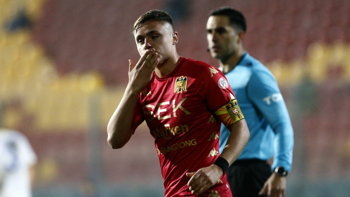 Unión Española anunció la salida de cinco jugadores por término de contrato