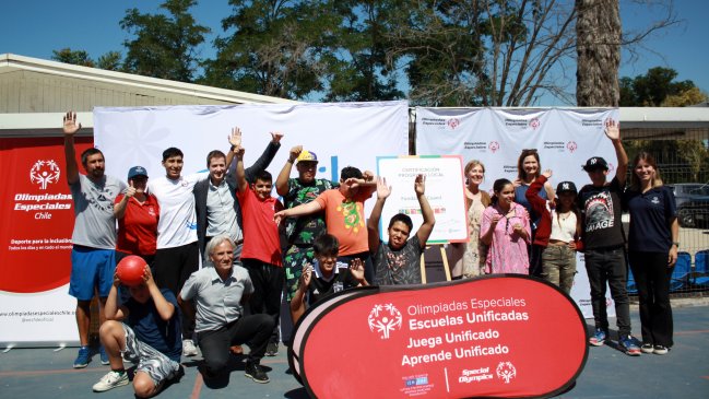 Olimpiadas Especiales Chile firmó convenio de colaboración con Coanil para Santiago 2027