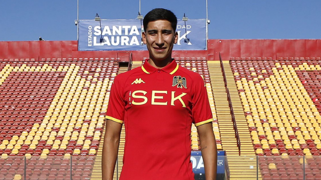 Felipe Espinoza se transformó en el primer refuerzo de Unión Española