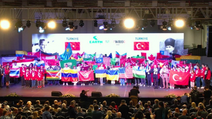   Colegio de Puente Alto obtuvo reconocimiento en olimpiadas mundiales de robótica 