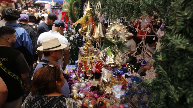 Autoridades buscan desincentivar las compras informales en Navidad