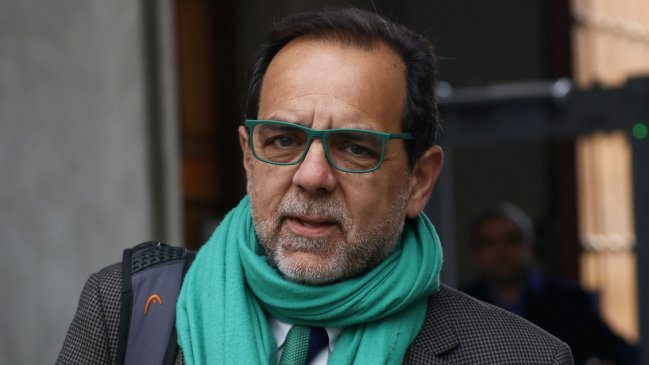 Mujeres del FRVS proponen a diputado Mulet como candidato presidencial