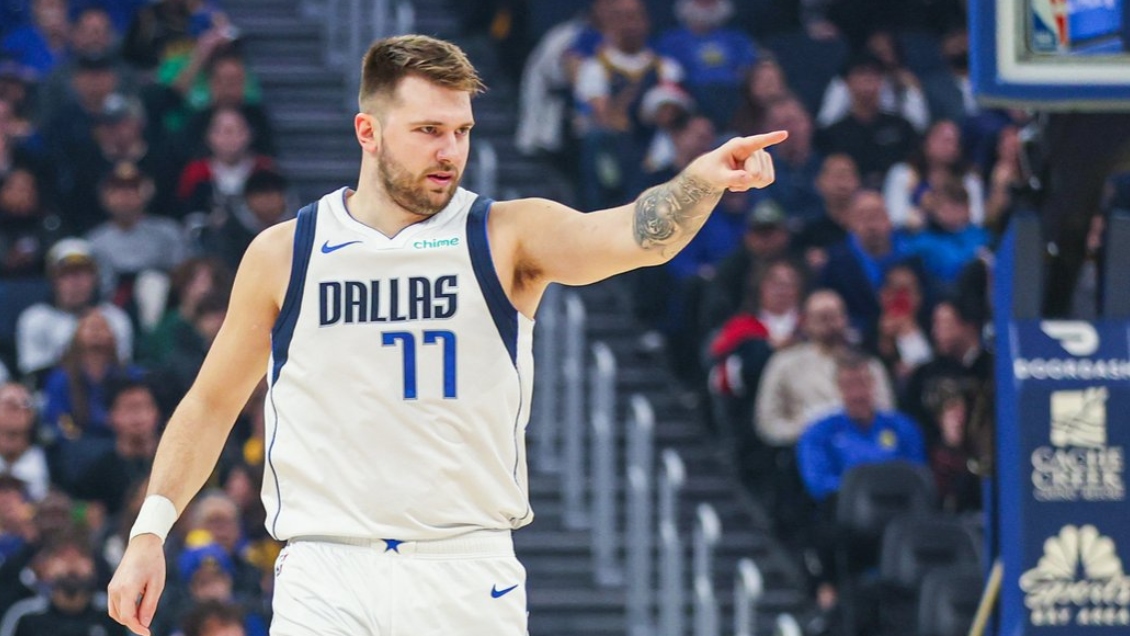 Luka Doncic hizo trizas la defensa de los Warriors en triunfo de Dallas