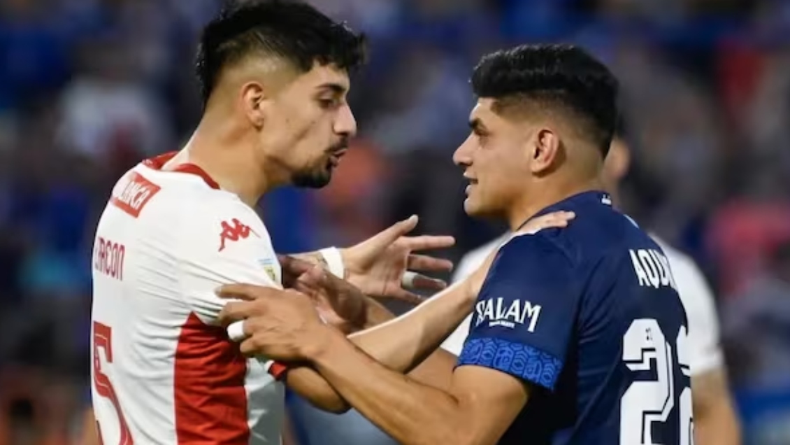 Jugador de Vélez explicó por qué se burló de Williams Alarcón tras el título