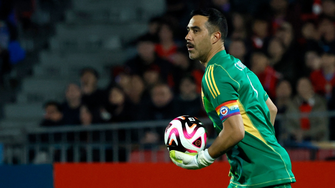 ¿Le cierra la puerta a Colo Colo? Claudio Bravo: Soy hombre de palabra y mi palabra es ley