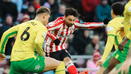   Norwich de Marcelino Núñez sufrió una remontada de Sunderland en Inglaterra 