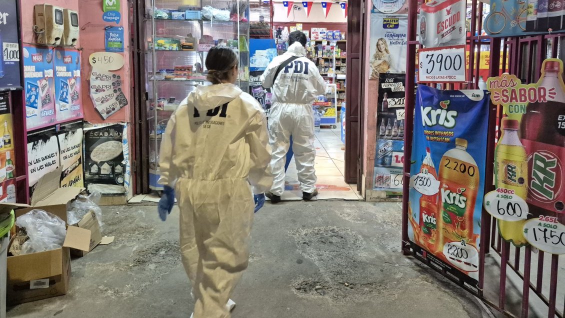 Dueño de almacén enfrentó a delincuente y recibió un balazo