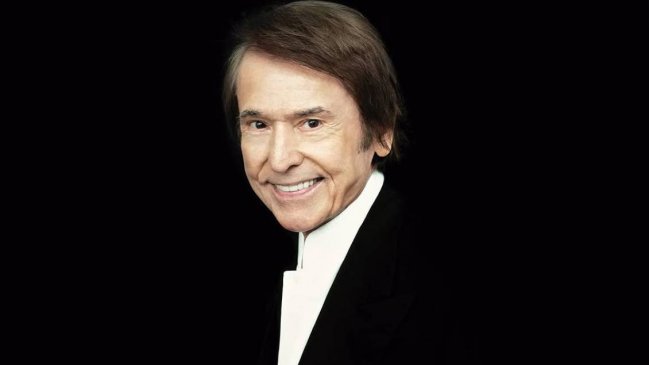 Hijo de Raphael revela que el cantante pasará Navidad hospitalizado