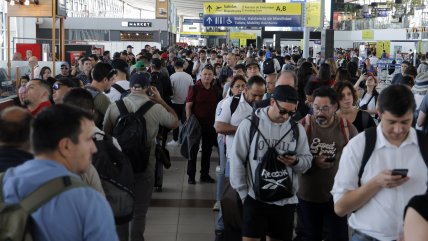   Aerolíneas exigen solucionar 