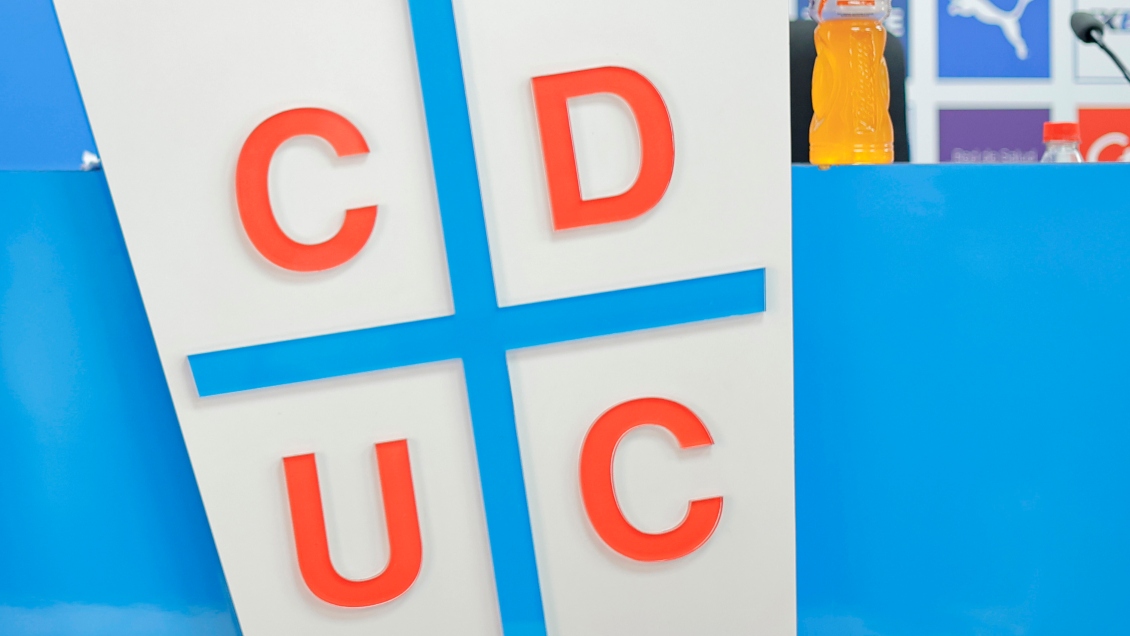 Extécnico de Universidad Católica tendrá su oportunidad en el fútbol coreano