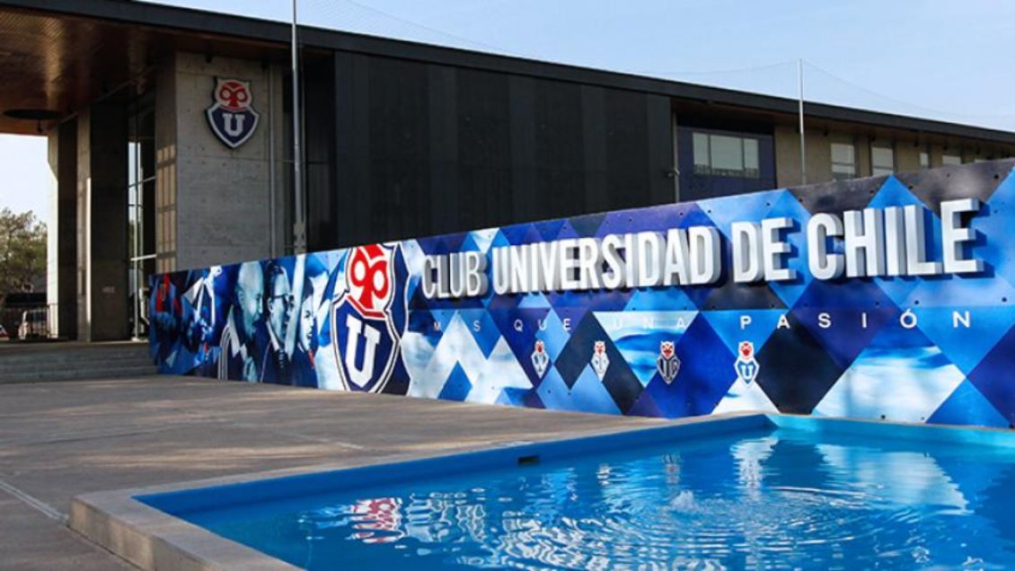 Azul Azul informó a la CMF renuncia de uno de sus directores