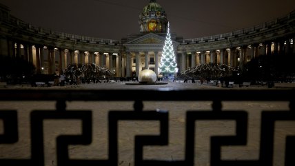 Navidad entre sombras y tradiciones: un contraste global de paz y conflicto