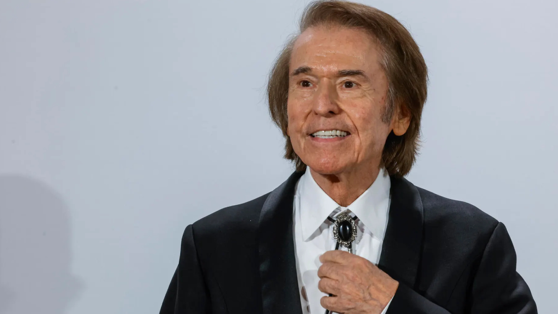 Revelan grave diagnóstico de Raphael tras complicaciones de salud