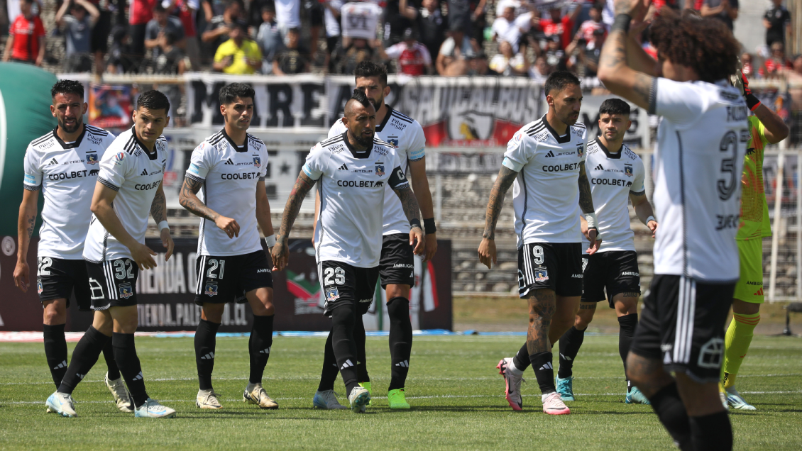 Los detalles del conflicto entre el plantel de Colo Colo y la dirigencia por premios