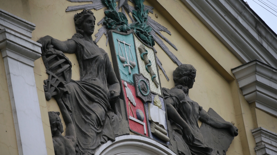 Representante de la Universidad de Chile en Azul Azul: La rectora está preocupada