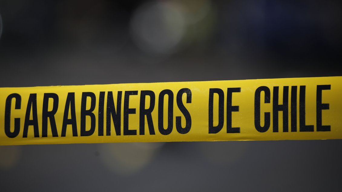 Falsos carabineros atacaron a disparos a cuatro personas en domicilio de Maipú