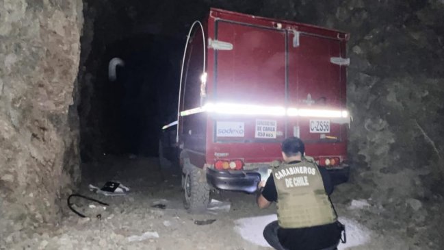 Carabineros recuperó ambulancia y camioneta robadas en Antofagasta