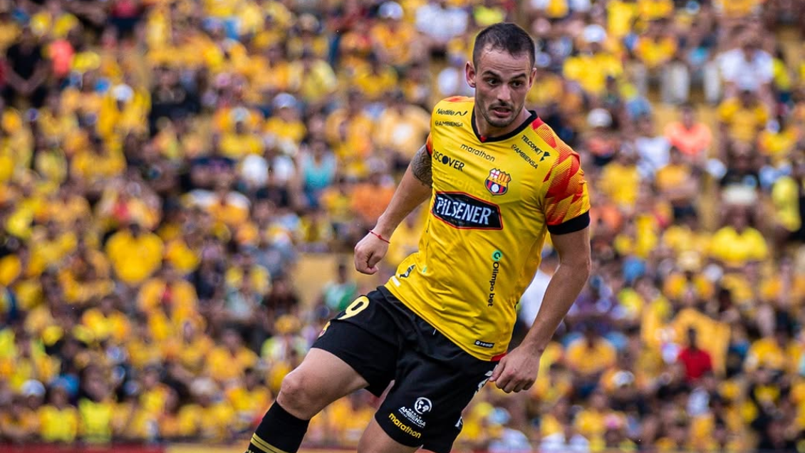 Octavio Rivero le bajó el pulgar a la U: Si no pasa nada raro, seguiré en Barcelona