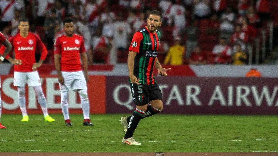 No era Junior: Palestino anunció el fichaje de Julián Fernández