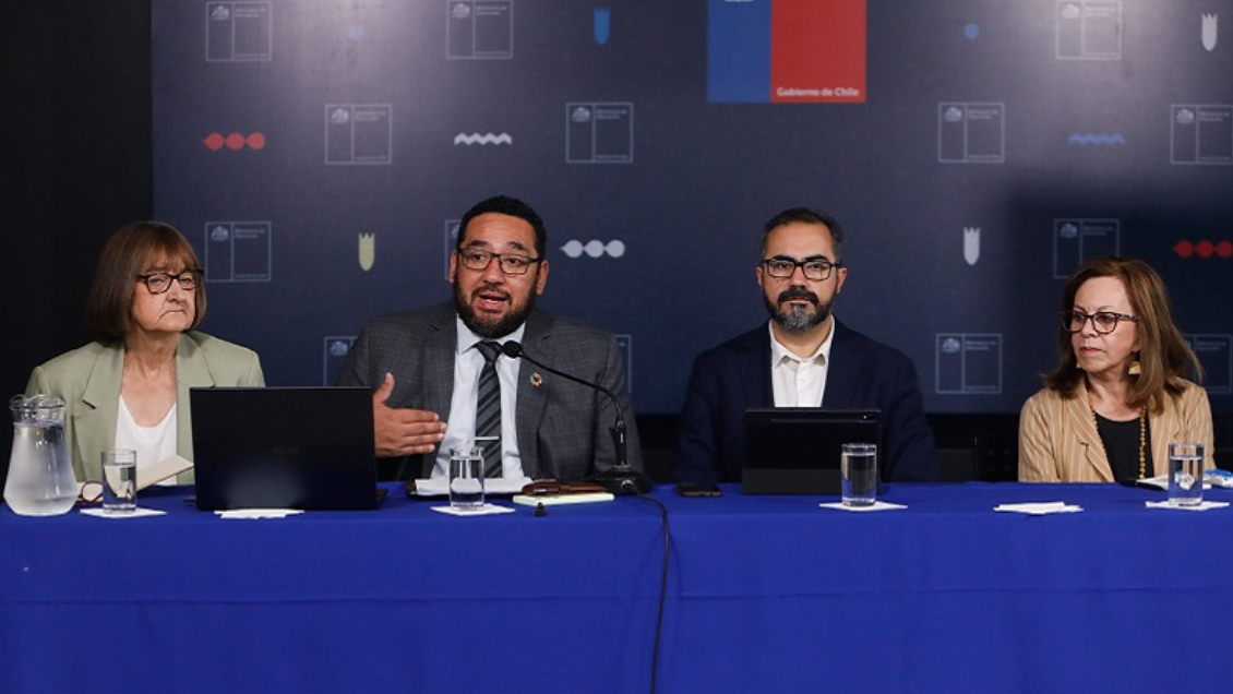 Puntajes PAES: Subió promedio en Matemáticas y bajó en Competencia Lectora