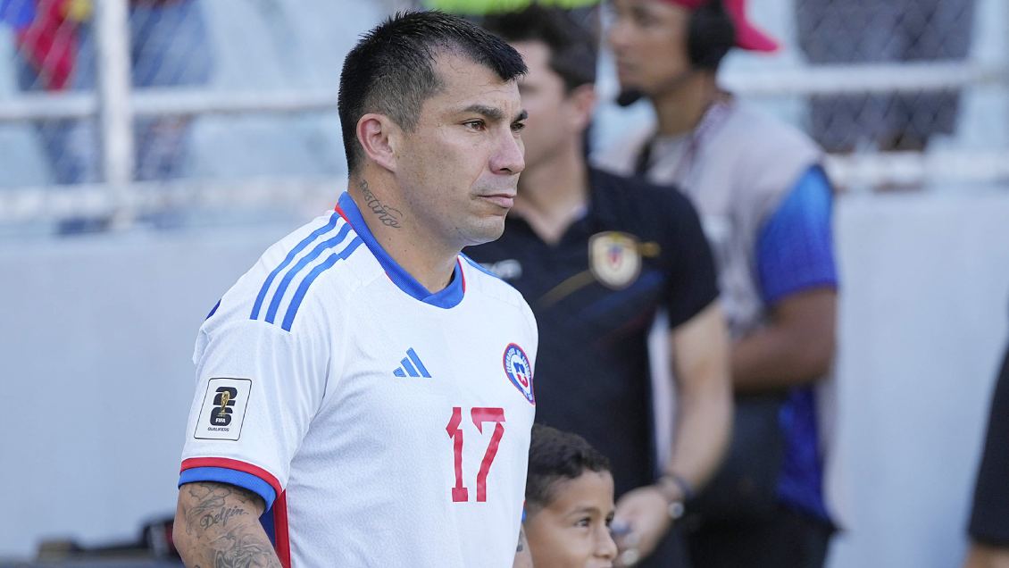 Buljubasich: Estamos viendo si podemos llegar a un acuerdo con Gary Medel