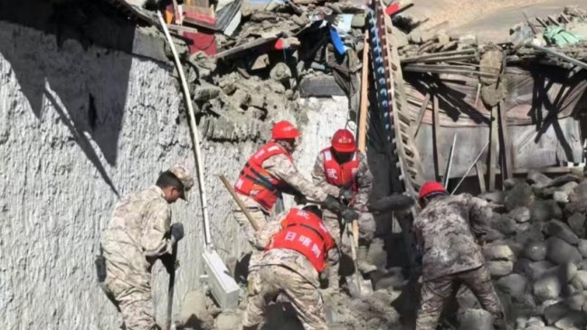 Terremoto en el Tíbet dejó cerca de un centenar de muertos