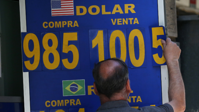 Dólar a luca: Banco Central aún no tiene previsto adoptar medidas