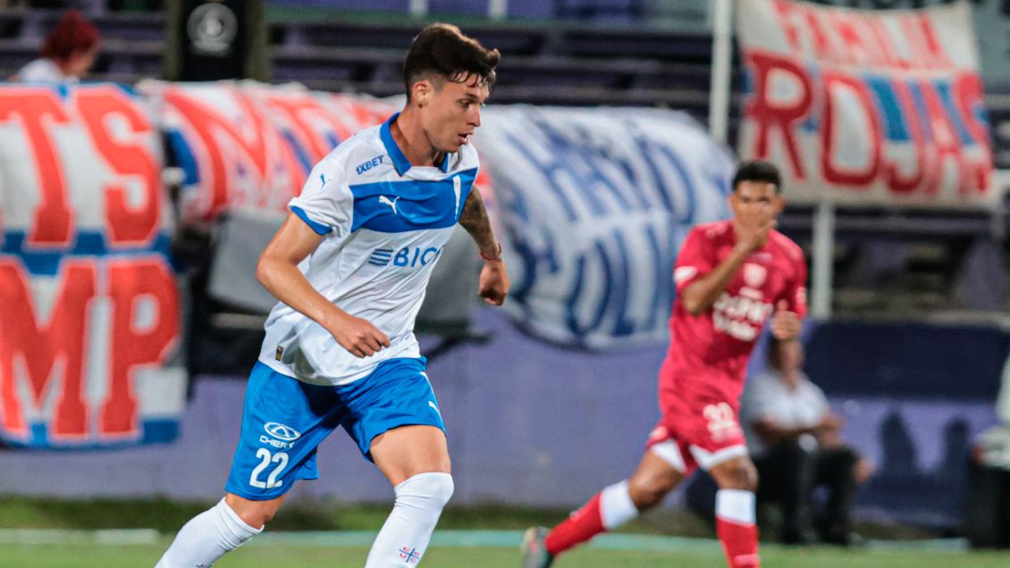 [VIDEO] Alfred Canales anotó el 2-1 de la UC con tremendo disparo