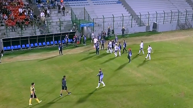 [VIDEO] Colo Colo dejó plantado a Peñarol en los penales por la Serie Río de La Plata