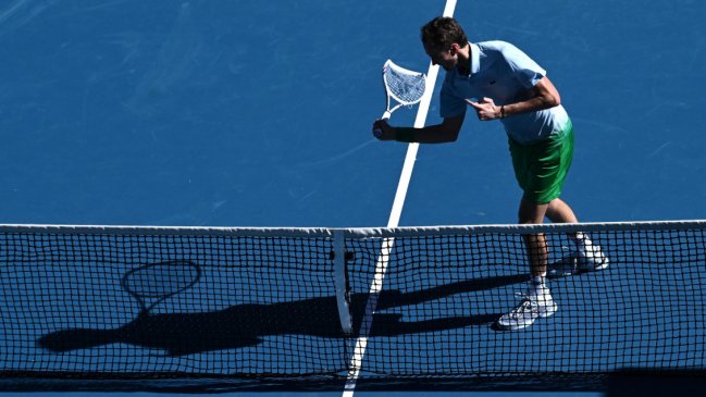 Medvedev se recompuso ante Samrej y avanzó en el Abierto de Australia