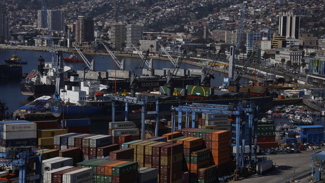 Contraloría detectó falta de control en Aduanas y ordenó sumarios