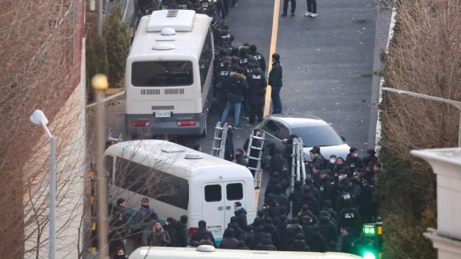 Corea del Sur: Destituido presidente Yoon Suk-yeol fue detenido