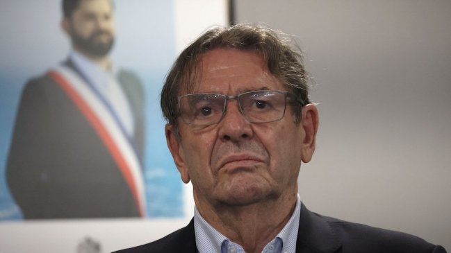 Contraloría pide informe a Cancillería por sueldo de exembajador tras expulsión de Venezuela