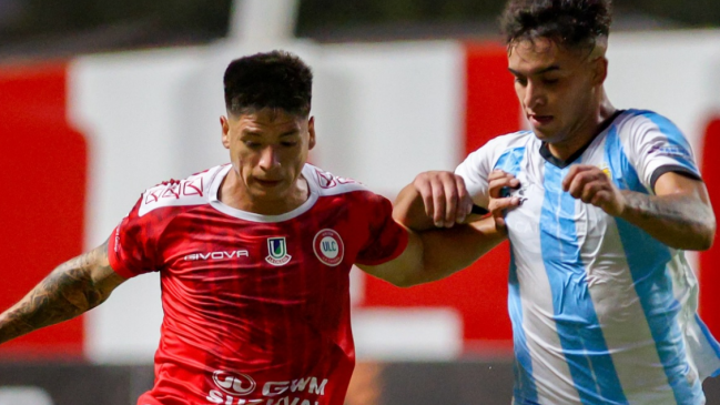 Unión La Calera y Magallanes firmaron un empate en la “Noche Roja”