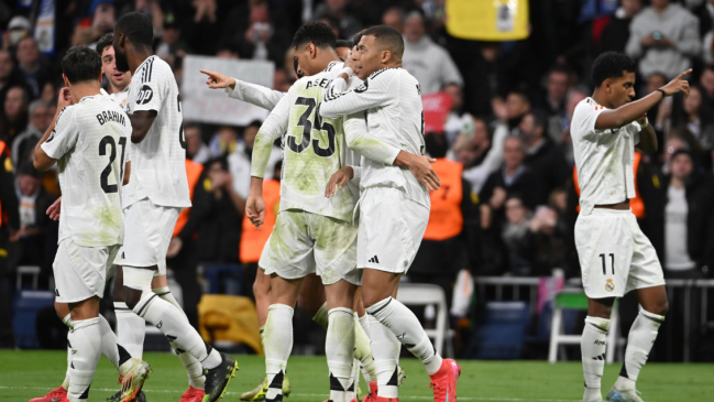 Real Madrid goleó a Las Palmas y quedó puntero de La Liga