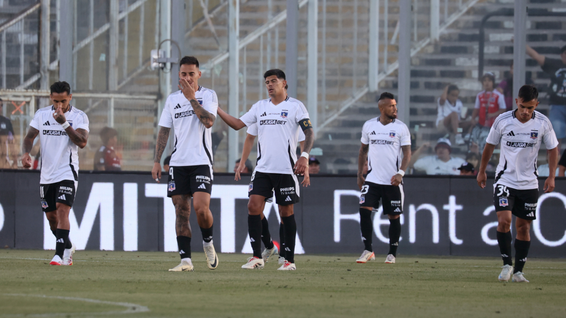 El llamado de atención del plantel de Colo Colo: El fútbol es una fiesta, aprendamos