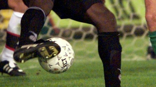 Federación italiana investiga un caso de racismo en un partido de menores de edad