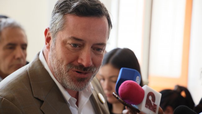 Sichel presentó querella por presunto fraude al fisco en la Municipalidad de Ñuñoa